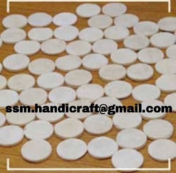 Buffalo Bone Button 02