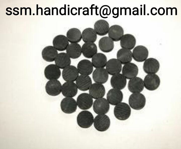 Buffalo Horn Button 06