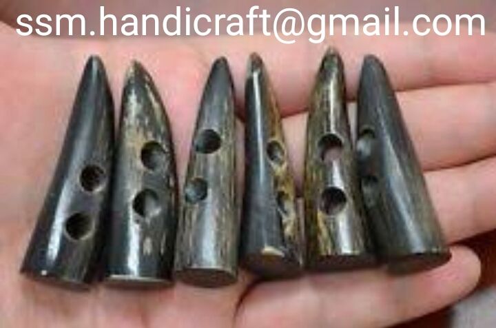 Buffalo Horn Toggles 02