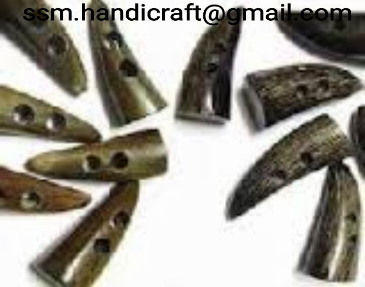 Buffalo Horn Toggles 03