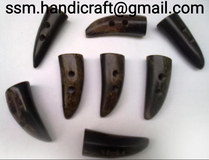 Buffalo Horn Toggles 08