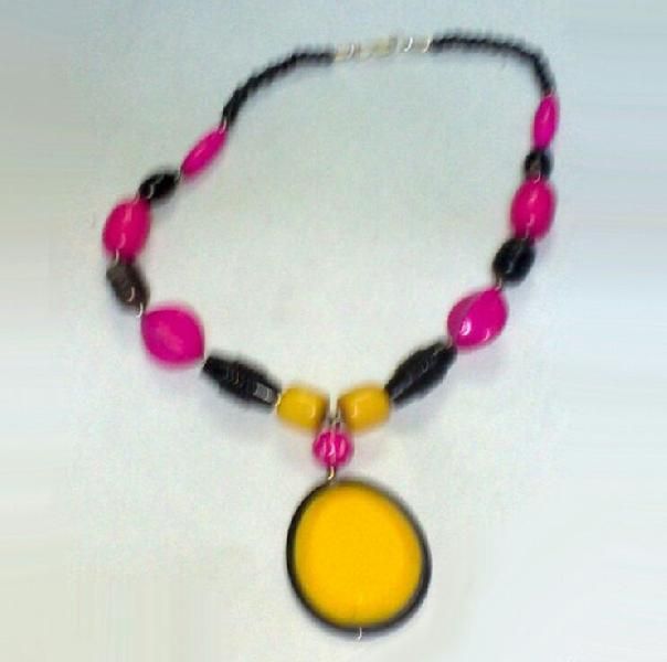 Chemical Necklace 03