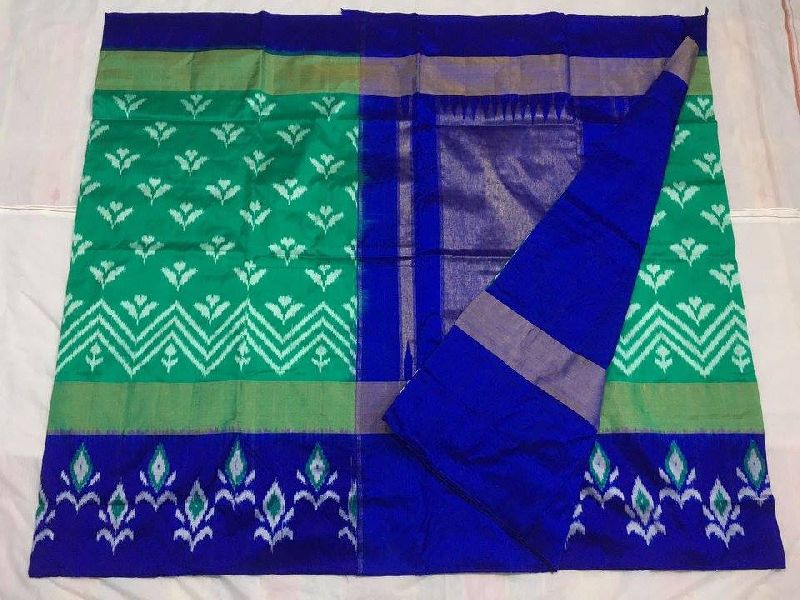 Handloom Pochampally Ikkat Pure Silk Saree 10