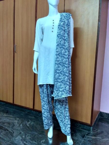 Ladies Salwar Suit 02