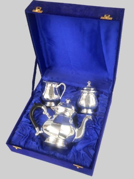 Silver Tea Set 02