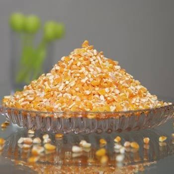 Yellow Maize Cattle Feed 03