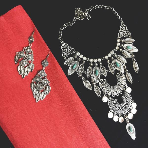 CMB#001 Artificial Necklace Set