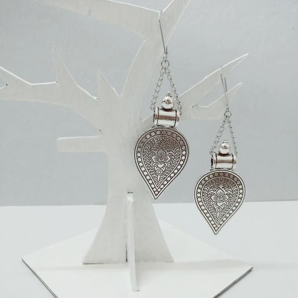 ERR#004 Artificial Earrings