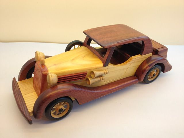 Wooden Car 02