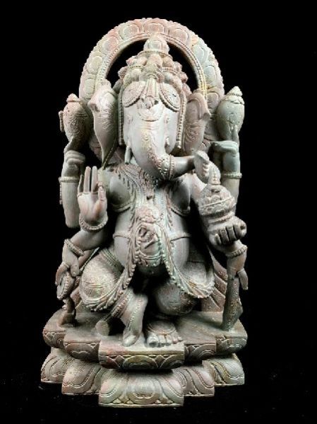 Blessing Ganesh in Dancing Pose