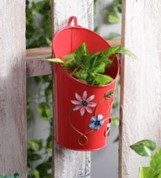 Metal Planter 19