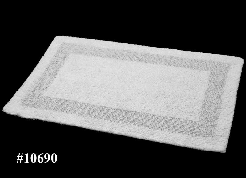 10690 Bath Mat