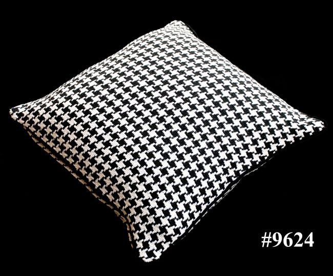 9624 Cushion Cover
