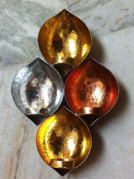 Hanging Tea Light Holder 09