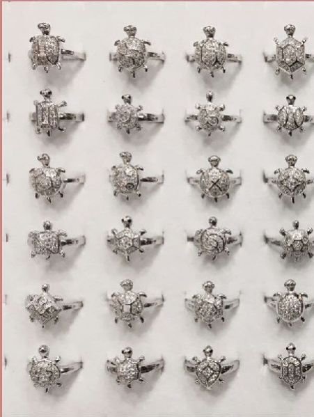 Silver Couple CZ Tortoise Ring 03