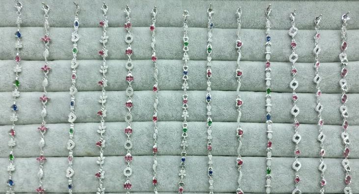 Silver Ladies CZ Bracelet 08