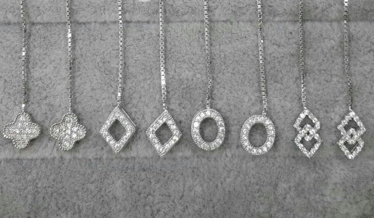 Silver Ladies CZ Sui Dhaga Earring 03