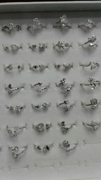 Silver Ladies CZech Adjustable Ring 03