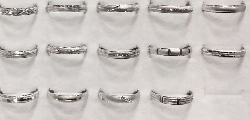 Silver Ladies Ledger Cutting Ring 05