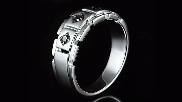 Silver Gents CZ Ring 09