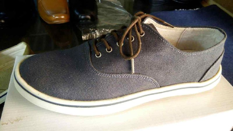 Mens Canvas Shoes 03