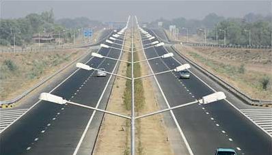 Swagged Tubular Pole 01