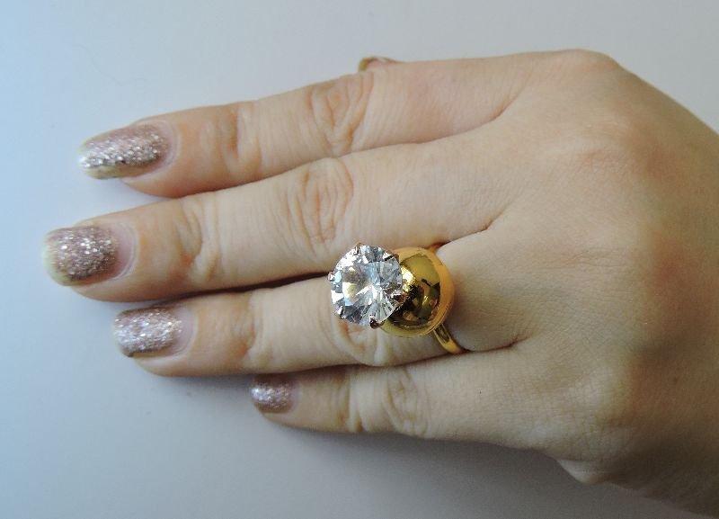 DSCN0355 - Gold Wedding Ring