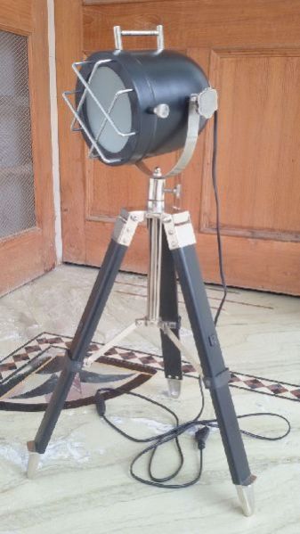CISSTL - 002 Spot Searchlight Table Lamp