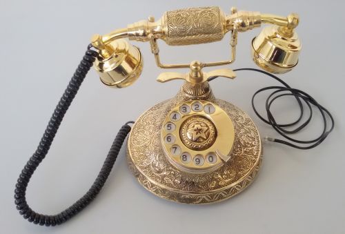 CITP - 004 Antique Telephone