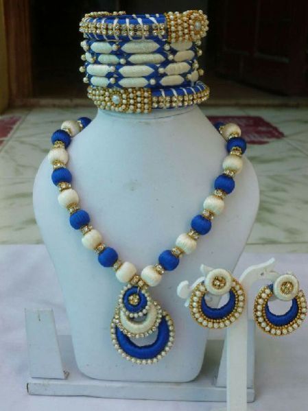 Silk Thread Pendant Set with Bangles 02