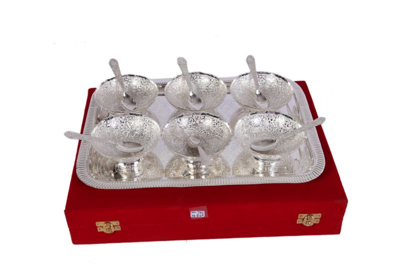 3309 Silver Plated Bowls With Tray