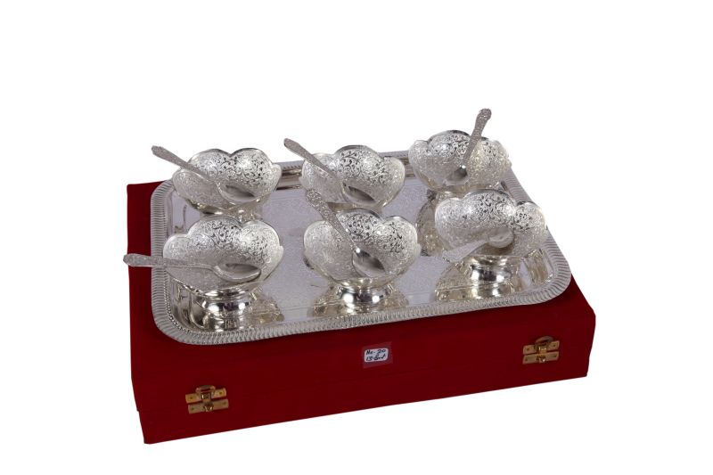 3311 Silver Plated Bowls With Tray