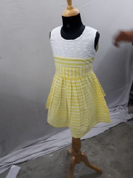 Girls Cotton Frock 09