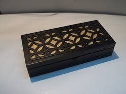 Wooden Pen Box 01