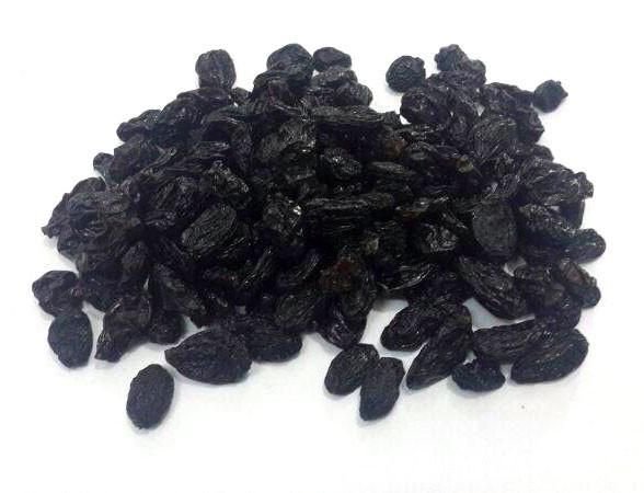Black Raisins 02