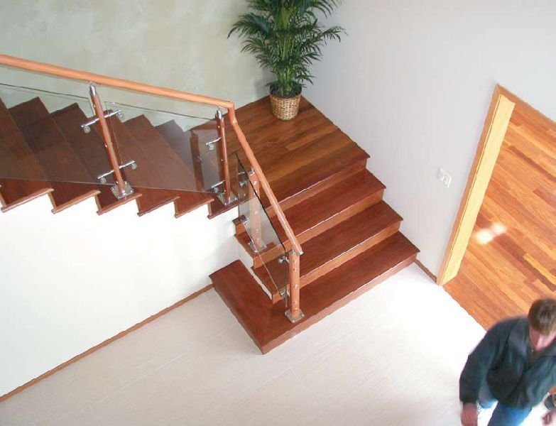 Wooden Railings 01