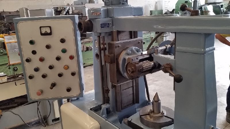 Donin A29 Gear Hobbing Machine 01