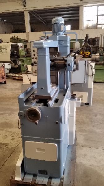 Donin A29 Gear Hobbing Machine 04