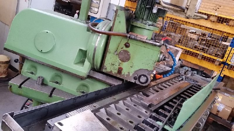 Knapp Rack Cutting & Milling Machine 01