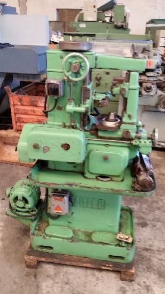 Pfauter RS00 Gear Hobbing Machine 02