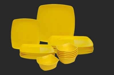 Yellow Dinner Set