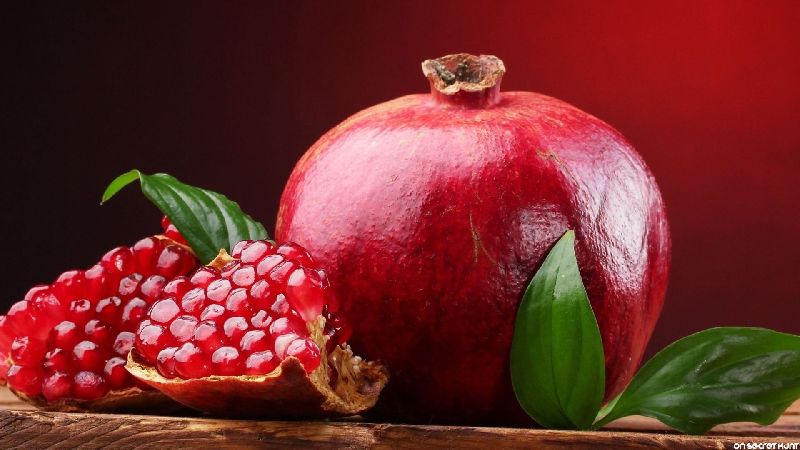 Fresh Pomegranate 01