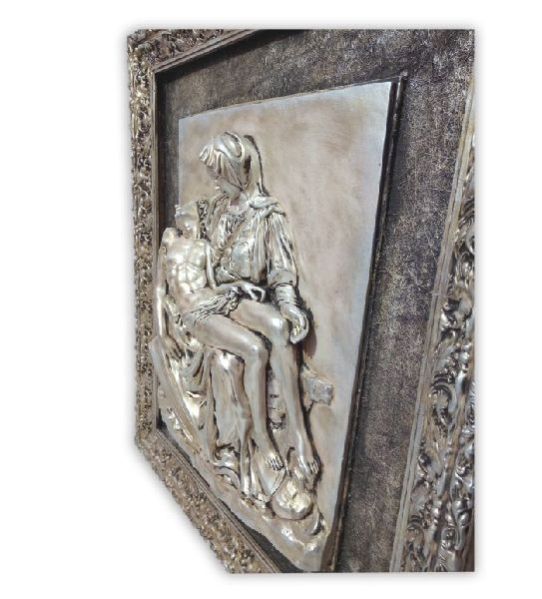 Pieta PL Platinum Statue With Frame 02