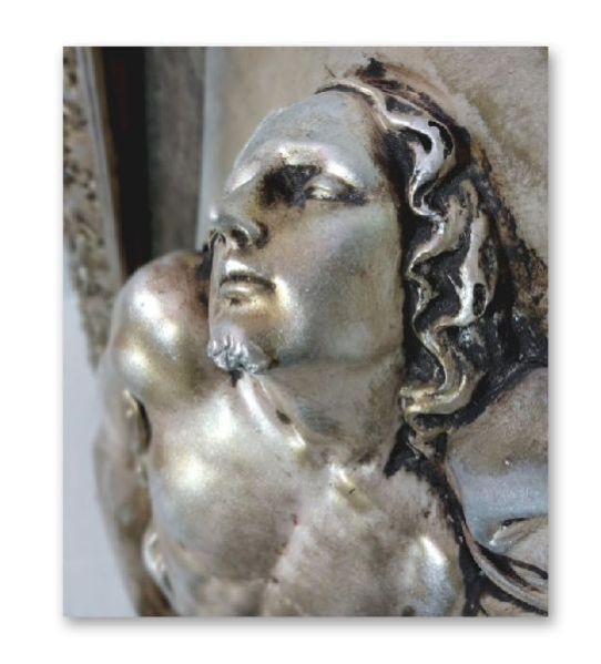 Pieta PL Platinum Statue With Frame 04