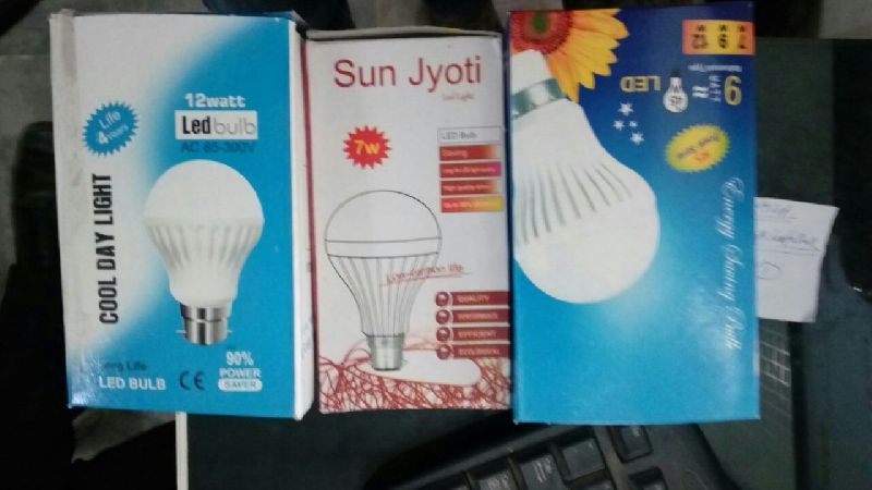 12 Watt LED Bulb 03