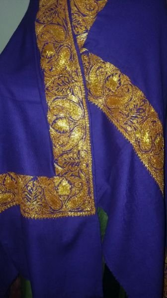 Pashmina Zari Shawl 02