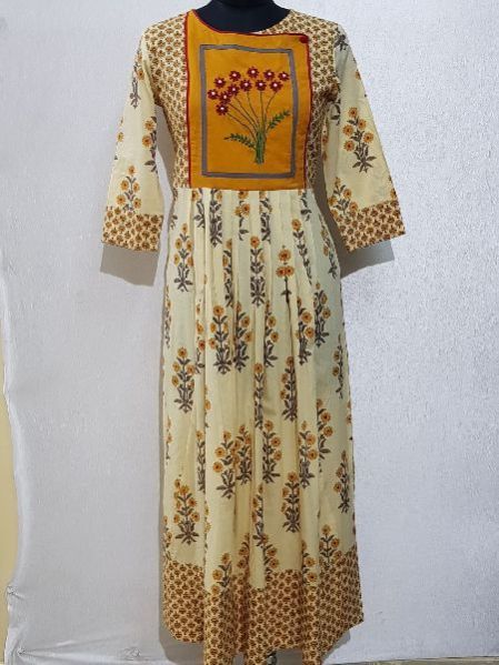Embroidered Cotton Kurti 03
