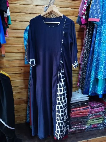 Ladies Kurtis 44