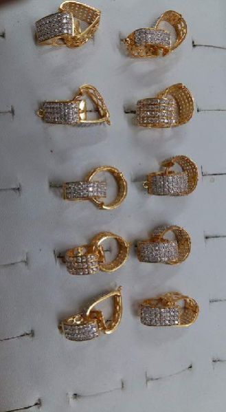 Ladies Gold Bali Earrings 05