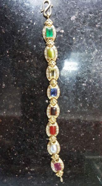 Ladies Gold Bracelet 04